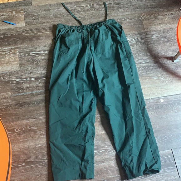 Men’s Medium Natural Uniforms Green Scrub Pants - Picture 3 of 3